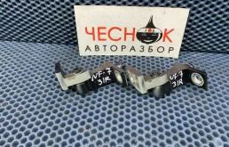 Петля двери Volkswagen Touareg 2 2010 8K0831402G CGRA, задняя правая