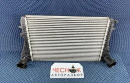 Интеркулер Volkswagen Tiguan 1 2011 3C0145805R CCZC, передний