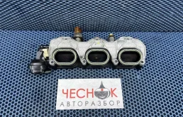Коллектор впускной с рампой Cayenne Touareg Q7 Porsche Cayenne 2 2012 95811011900 CGEA