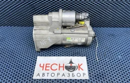 Стартер Volkswagen Touareg 2 2011 012911023J CGRA