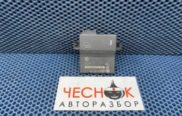 Диагностический интерфейс шин данных Audi Q7 4L рестайлинг 2010 4F0907468P 4L CJTC