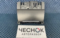 Пепельница Audi Q5 I рестайлинг 2015 8K0857951C CNCD