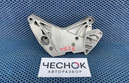 Кронштейн опоры ДВС правый Volkswagen Tiguan 1 рестайлинг 2012 06J199207P 5N1 CCZD