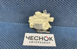 Замок двери передней правой Porsche Cayenne V8 Turbo 2011 8J2837016A 4852