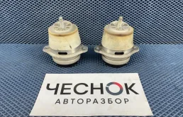 Подушка двигателя Volkswagen Touareg 2 2015 7P6199131 CGRA