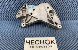 Кронштейн опоры ДВС правый Volkswagen Tiguan 1 2009 06J199207P CAWB