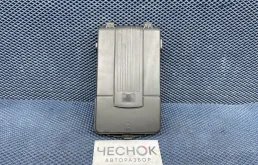 Крышка АКБ Volkswagen Tiguan 1 рестайлинг 2012 3C0915443A 5N1 CCZD