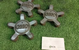 Заглушка колесного диска Audi Q5 2014 8R0601165 CNC