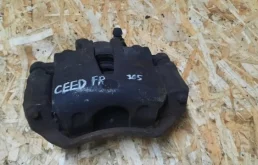 Суппорт тормозной KIA CEED 2007 581301H000 ED G4FC, передний правый