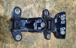 Петля двери KIA CEED 2011 793202H000 ED G4FC, задняя правая