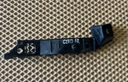 Кронштейн бампера KIA CEED 2010 865181H000 ED G4FC, передний правый