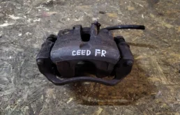 Суппорт тормозной KIA CEED 2010 581301H000 ED G4FC, передний правый