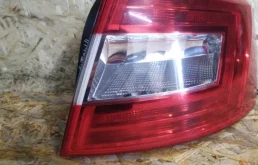 Фонарь SKODA OCTAVIA 2013 5E5945112 5E CHPA, задний правый