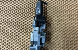Замок зажигания FORD FOCUS 2012 3M513F880AE CB8 IQDB