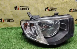 Фара галогеновая Mitsubishi L200 2011 8301B472 KB4T 4D56-6-20L, правая