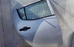 Дверь задняя правая Mitsubishi L200 (2006-2015) 2012 5730B130 2.5 D 4D56