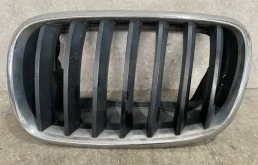 Решетка радиатора BMW X5 7171395 E70
