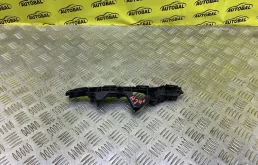 Кронштейн заднего бампера правый Toyota Rav 4 (CA40) (2012-2019) 2013 5215542030 2.2 D 2ADFTV
