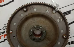 МАХОВИК AUDI 06H105323K