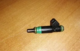 Форсунка Ford Fiesta 5 1429840