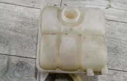 Бачок расширительный Ford Focus 1717053