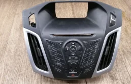 Блок управления магнитолой Ford Focus AM5T18K811BD