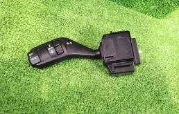 Подрулевой переключатель Ford Focus 2 1362588