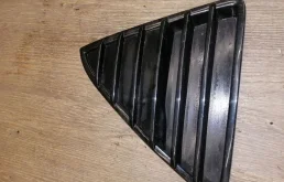 Решетка бампера Ford Focus 3 1718736, правая