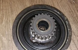 Шкив коленвала Ford Kuga 1388487 2.5