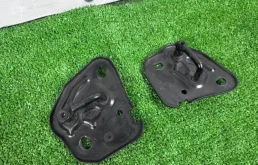 Крюк замка капота audi rs q3 2016 4G0823186 8U CZGA