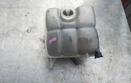 Бачок расширительный Ford Focus 3 2015 1717053 M8MA
