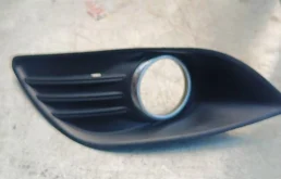 Окантовка противотуманной фары ford Focus 2 2008–2011 1528560, правая