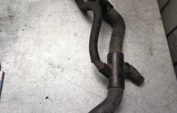 Патрубок радиатора ДВС volvo s40 2004-2012 30723082