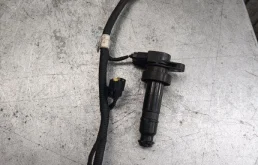 Катушка зажигания Kia Ceed 1 2006-2012 273012B010 G4FC