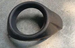 Окантовка противотуманной фары ford Focus 3 2011-2015 1703890, передняя правая