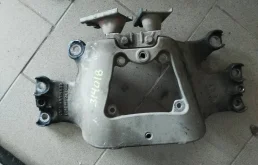 кронштейн коробки (балка кпп) Audi A6 4F/C6