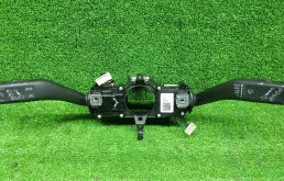 Переключатель подрулевой SKODA OCTAVIA 1Z, VOLKSWAGEN GOLF 7, PASSAT B7, TIGUAN 2009- б/у OCTAVIA 1Z(2004-2012);GOLF 6(2009-2013)