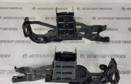 Кронштейн усилителя переднего бампера Mercedes-Benz C-класс W203/S203/CL203 (2000—2004)