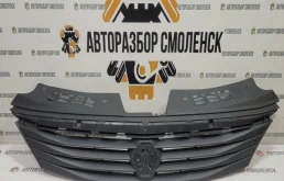 Решетка радиатора Renault Logan I (2004—2009)