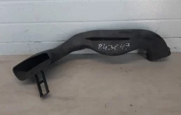 Воздуховод Opel Astra J 2010-2017 13307080, передний