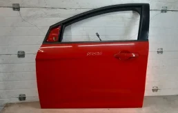 Дверь Ford Focus 3 2011-2019 1810218, передняя левая