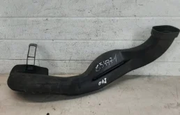Воздуховод Opel Astra J 2010-2017 13307080, передний