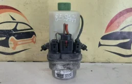 Насос электрогидроусилителя руля Skoda Fabia 2 5J 2010-2015 6R0423156B