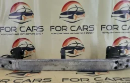 Усилитель бампера Nissan Note e11 2008-2013 620309U000