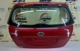 Крышка багажника Kia Ceed 1 2007-2012 737001H000 ХЕТЧБЕК
