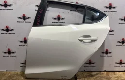 Дверь задняя левая Mazda 3 BM
