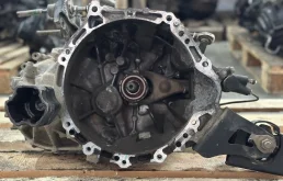 МКПП Toyota Corolla 3030012A90 10 1ZR