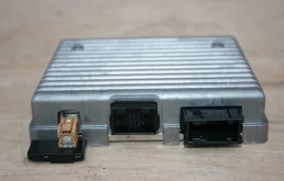 Блок управления Bluetooth 13353284 Опель Астра J