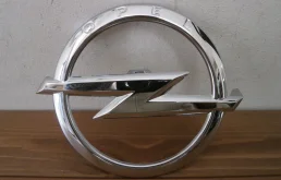 Эмблема передняя новая GM Астра J GTC