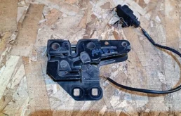 Замок капота Audi A4 2006 8EC